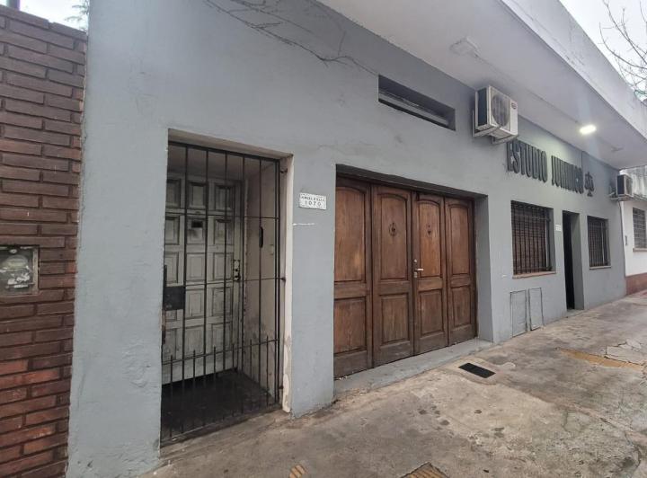 Casa · 430m² · 7 Ambientes · 1 Cochera