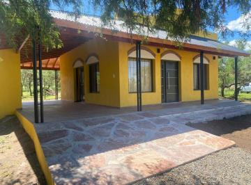 Casa · 65m² · 3 Ambientes · 2 Cocheras · Venta Casa 3 Ambientes en Villa de Merlo, San Luis