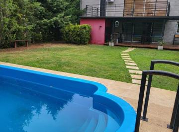 Casa · 100m² · 3 Ambientes · 2 Cocheras · Alquiler Temporario Casa de 3 Ambientes con Pileta en Parque Sakura. Exaltacion de La Cruz