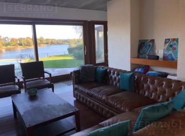 Casa · 224m² · 5 Ambientes · 2 Cocheras · Casa en Venta San Agustín a La Laguna