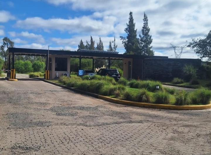 Terreno · 950m²