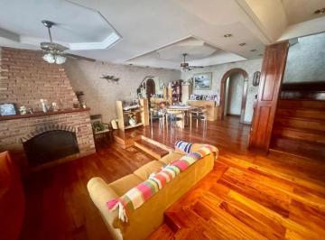 VENTA - Casa de 6 amb. Prof. Vidal 3117 San Andres · Venta - Casa de 6 Amb. Prof. Vidal 3117 San Andres