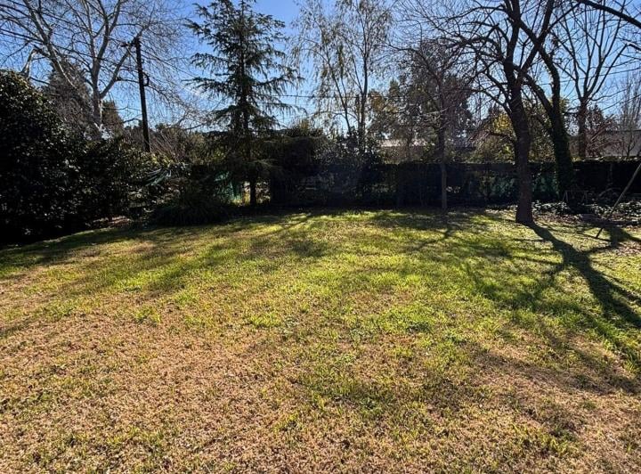 Terreno · 1056m²