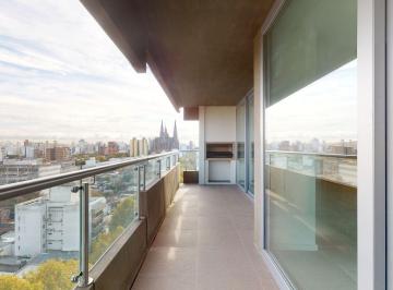 Departamento · 131m² · 5 Ambientes · 1 Cochera · Venta de Piso en La Plata.
