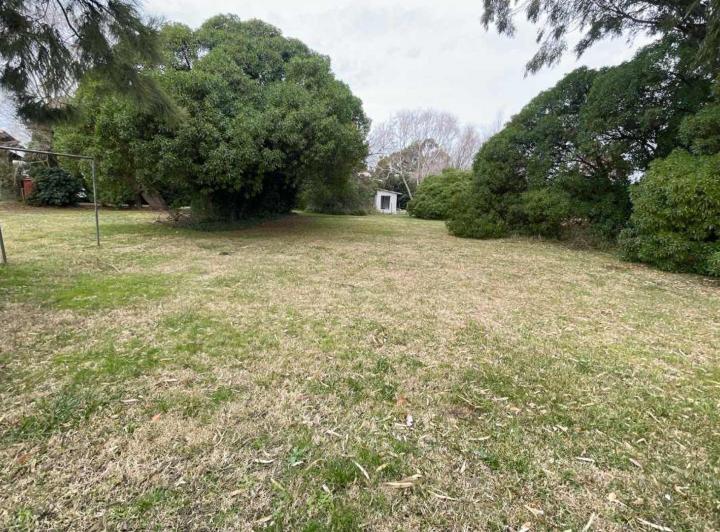 Terreno · 709m²