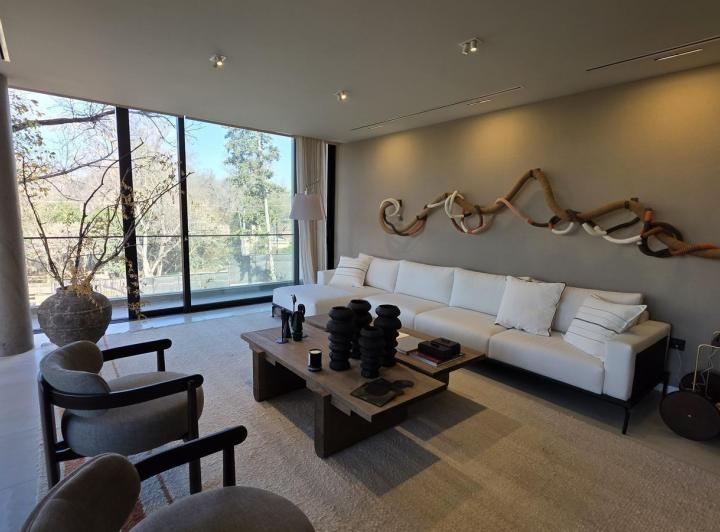 Departamento · 263m² · 6 Ambientes · 2 Cocheras
