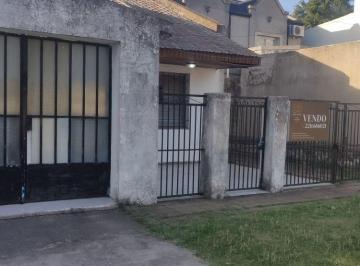 Casa de 4 ambientes, La Plata · Oportunidad Para Desarrolladores | Lote 500 m² | Proyecto de Triplex | Tolosa