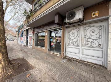 Local comercial · 144m² · 1 Cochera · Venta Local Comercial Yllave de Negocio. Atahualpa
