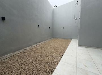Departamento · 65m² · 3 Ambientes · Venta 3 Ambientes y Patio a Estrenar Monte Castro