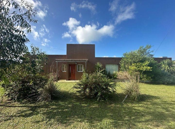 Casa · 87m² · 4 Ambientes