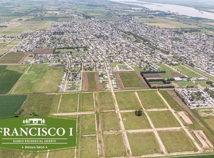 Terreno · 300m²