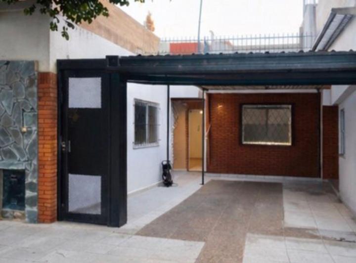 Casa · 146m² · 3 Ambientes · 2 Cocheras