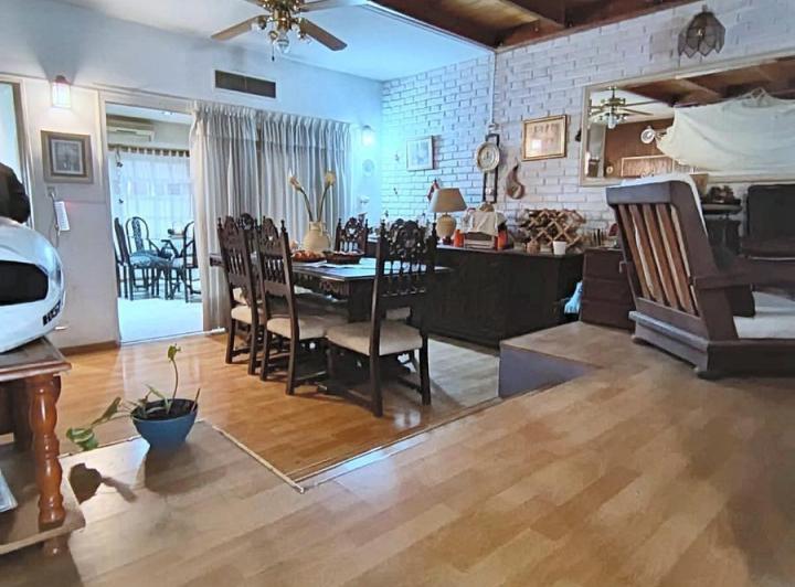 Casa · 347m² · 4 Ambientes · 3 Cocheras