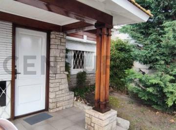 Casa · 144m² · 3 Ambientes · 1 Cochera · Venta Casa en Block Mar del Plata Chauvin