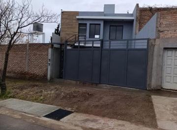 Departamento de 3 ambientes, Presidente Sarmiento · Se Alquila Departamento en Calle Santa Maria N°1257 y Dique Los Nihuiles B° Irrigacion IV Godoy Cruz