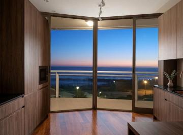 Departamento de 4 ambientes, Mar del Plata · Departamento Frente Al Mar