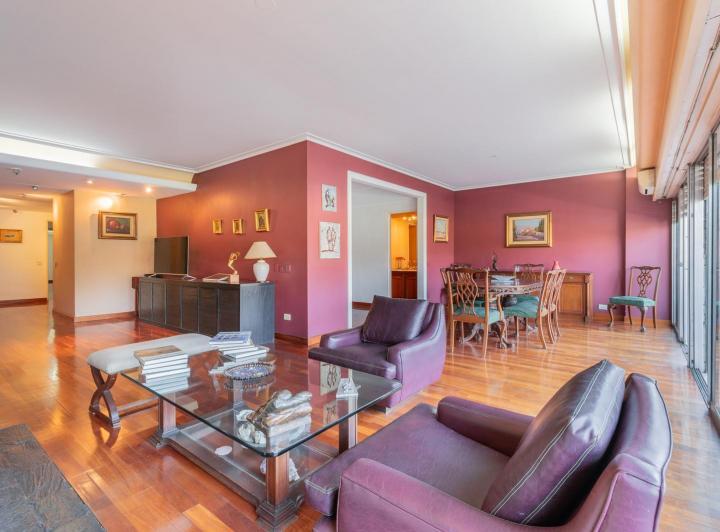 Departamento · 180m² · 5 Ambientes · 1 Cochera