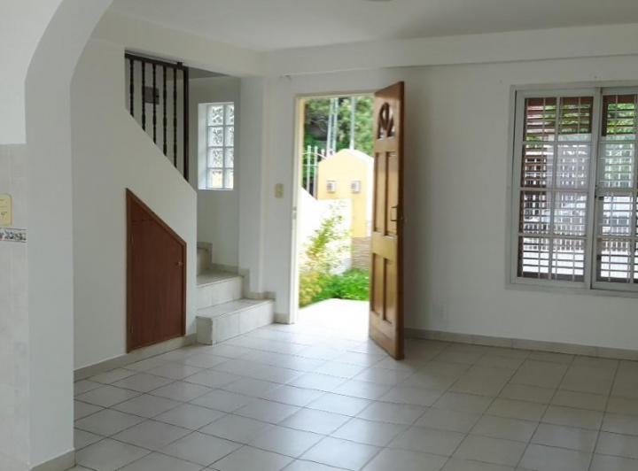 Casa · 80m² · 3 Ambientes · 1 Cochera