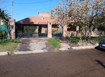 Casa de 9 ambientes, Chacras de Coria · Casa en Alquiler B Las Candelas