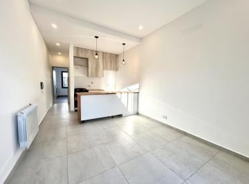 Departamento · 42m² · 2 Ambientes · Departamento Dos Ambientes en Venta Lujan Centro Sarmiento 663