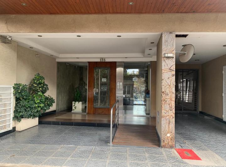 Departamento · 35m² · 2 Ambientes · 1 Cochera