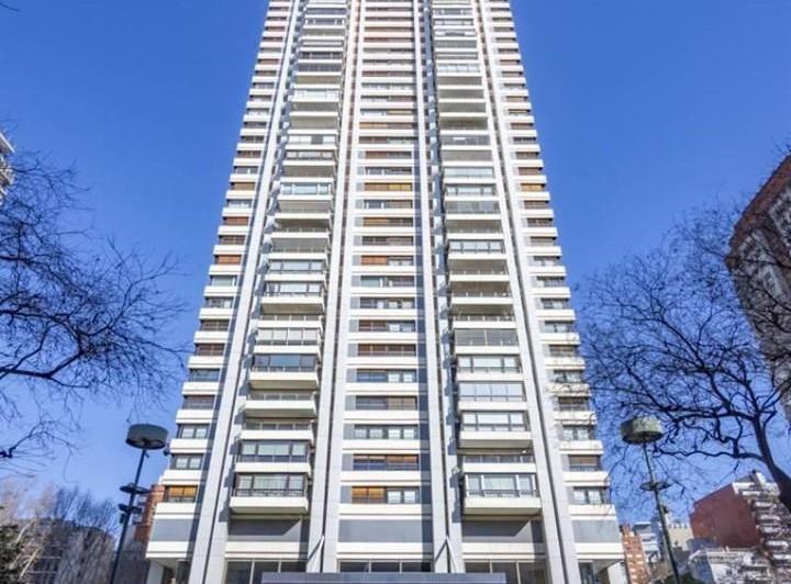 Departamento · 400m² · 5 Ambientes · 3 Cocheras