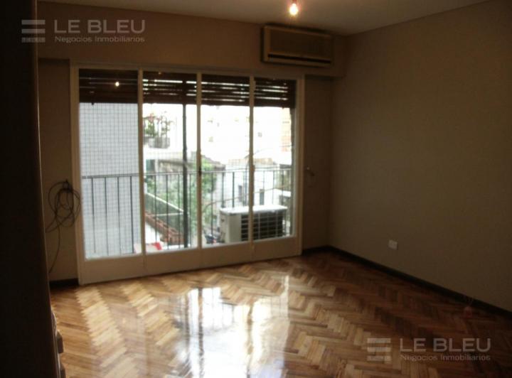 Departamento · 77m² · 4 Ambientes · 1 Cochera