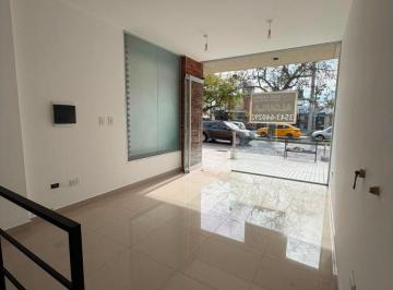 Local comercial en Alquiler de 3 ambientes Alberdi · Local a Estrenar | Av Duarte Quirós 2205