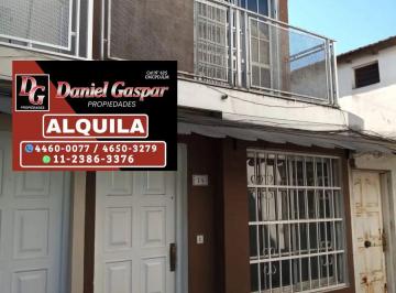Departamento de 3 ambientes, Morón · Alquiler – Duplex 3 Amb. – Excelente Ubicación