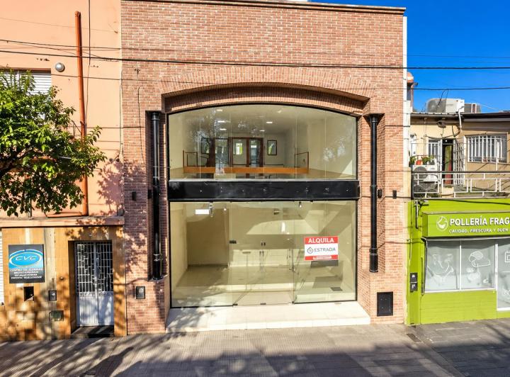 Local comercial · 250m² · 2 Ambientes