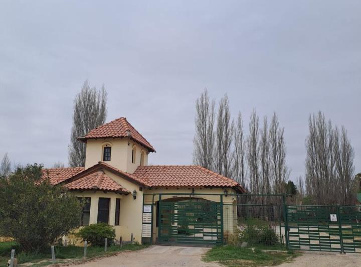Terreno · 1200m²