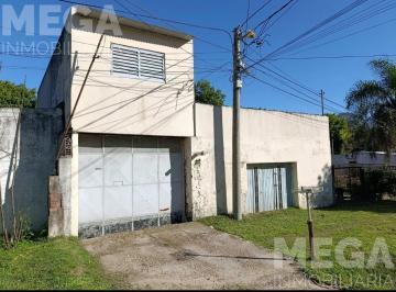 Casa · 146m² · 6 Ambientes · Maria Teresa Merciadri Al 2837 - Casa en Venta