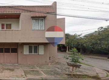 PH · 137m² · 4 Ambientes · 1 Cochera · Venta de PH 3 Dorm. Ciudad de Nieva