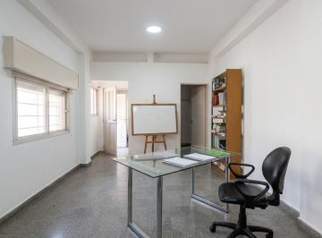Casa · 200m² · 5 Ambientes · 1 Cochera · Venta Casa + Oficina + Cochera La Tablada
