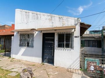 PH · 20m² · 1 Ambiente · Alquiler PH Monoambiente en Moron Sur