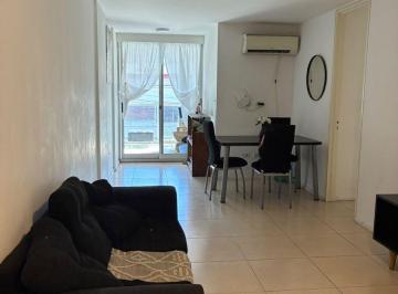 Departamento de 3 ambientes, Córdoba · Vendo Depto - 2 Dorm. - Gral Paz - Viamonte 248