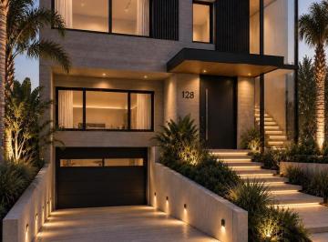 Casa · 600m² · 5 Ambientes · 3 Cocheras · Venta Casa de 7 Ambientes, 600 m² Lagos de Canning II, a Terminar Oportunidad!