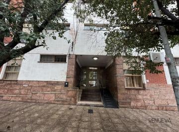 Departamento · 58m² · 4 Ambientes · Hermoso y Amplio Departamento en Alto Alberdi! con Escritura.