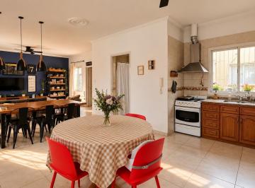 Departamento · 97m² · 4 Ambientes · 1 Cochera · Departamento en Venta Ciudad de Mendoza, Quinta Sección
