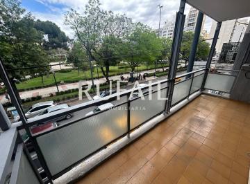 Departamento · 70m² · 3 Ambientes · Bº Alberdi. Avellaneda N 200. Zona Plaza Colon. 2 Dorm. Balcon Frente