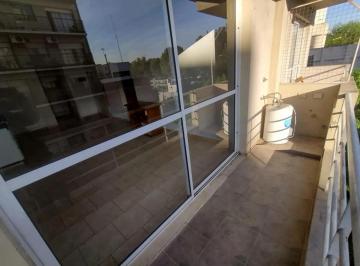 Departamento de 2 ambientes, Caballito · Hermoso 2 Ambientes /balcon /cochera
