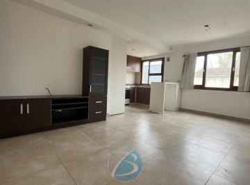PH · 41m² · 2 Ambientes · 1 Cochera · PH de 2 Ambientes con Cochera – Barrio San José