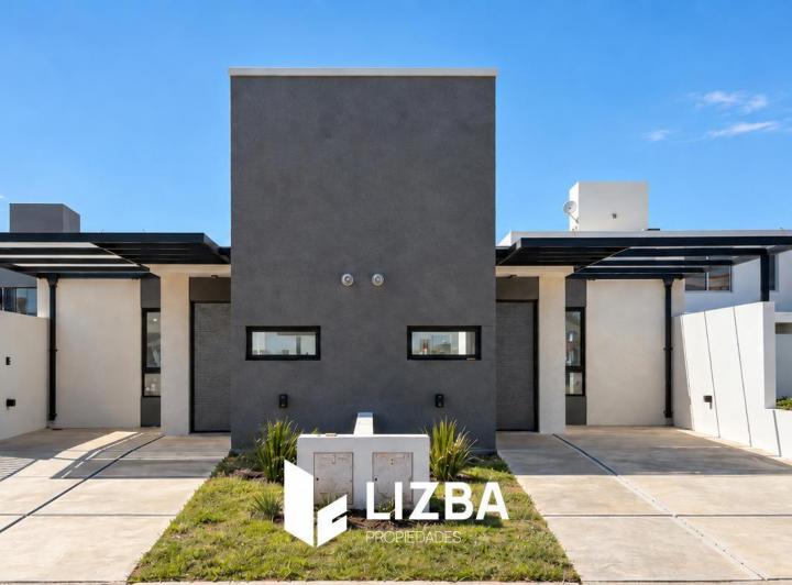 Casa · 89m² · 4 Ambientes · 1 Cochera
