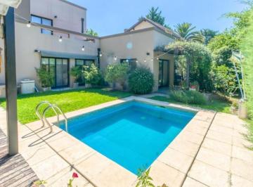 Casa · 170m² · 5 Ambientes · 1 Cochera · Casa 5 Amb Venta en El Pato Country Club (Berazategui)