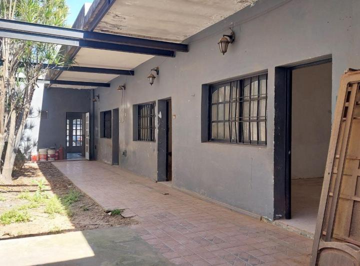 Local comercial · 160m²