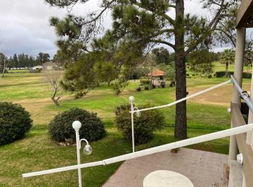 Casa · 206m² · 6 Ambientes · 2 Cocheras · Venta de Casa 4 Ambientes Vista 180 Al Golf