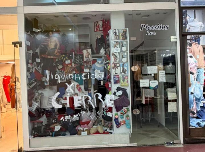 Local comercial · 1m²