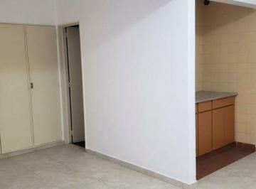 Departamento de 1 ambiente, San Nicolás · Monoambiente en L, Buen Estado
