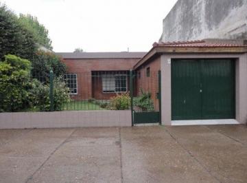 imagen1 · Venta y Alquiler de Chalet 5 Ambientes - Amplio Lote - Quincho y Pileta Riñón - Cochera Pasante