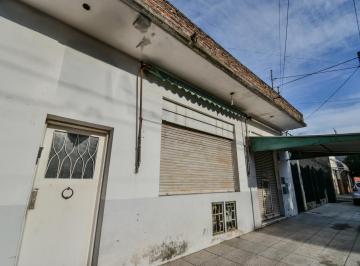 PH · 185m² · 7 Ambientes · Venta | 2 PH + Local Comercial | La Tablada
